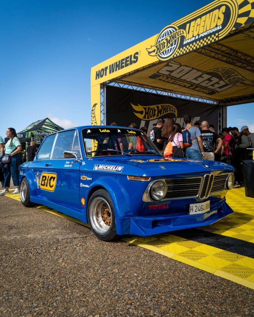 Modified BMW 2002 Tii wide body race car