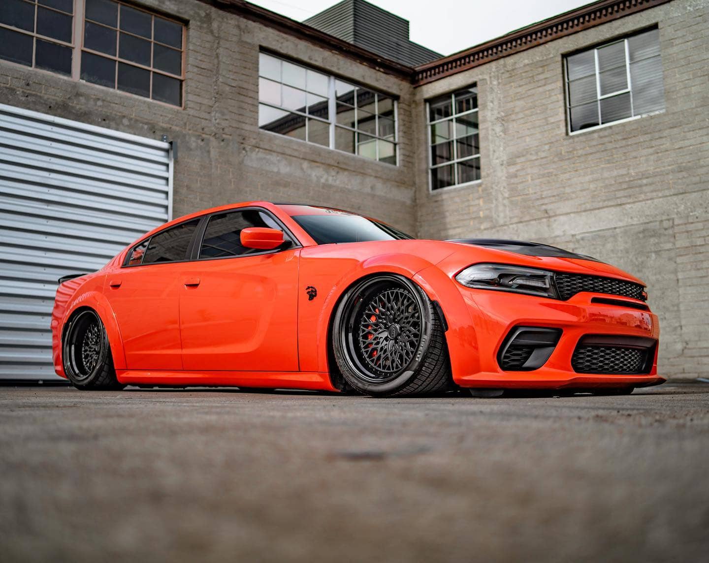 Modified Wide Body Dodge Charger Hellcat on Air Suspension