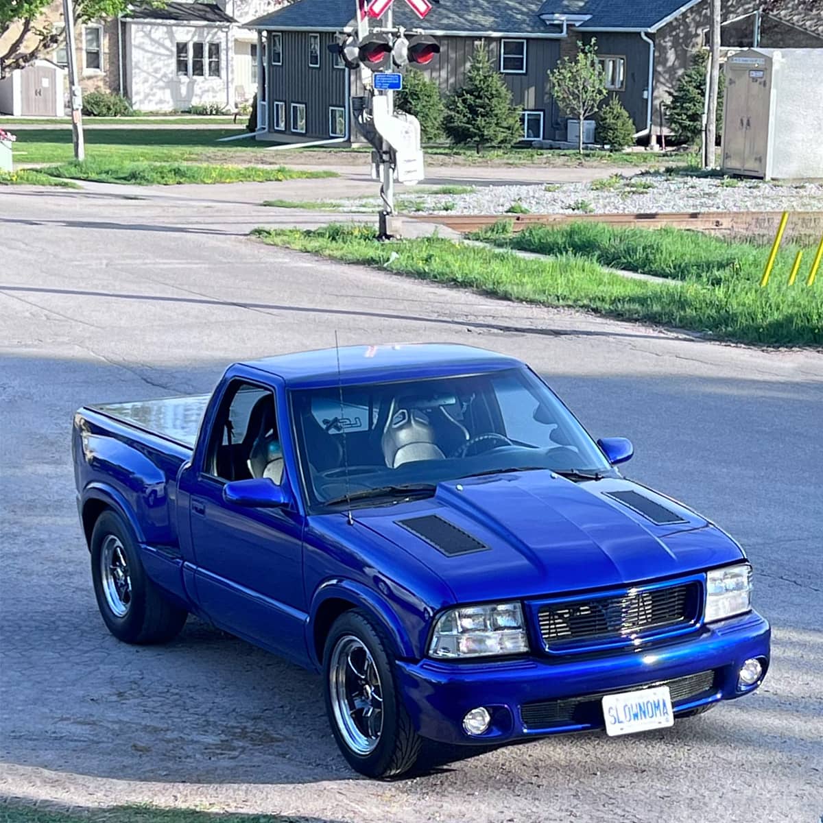 Modified Chevy S10 / GMC Sonoma drag racing mini truck