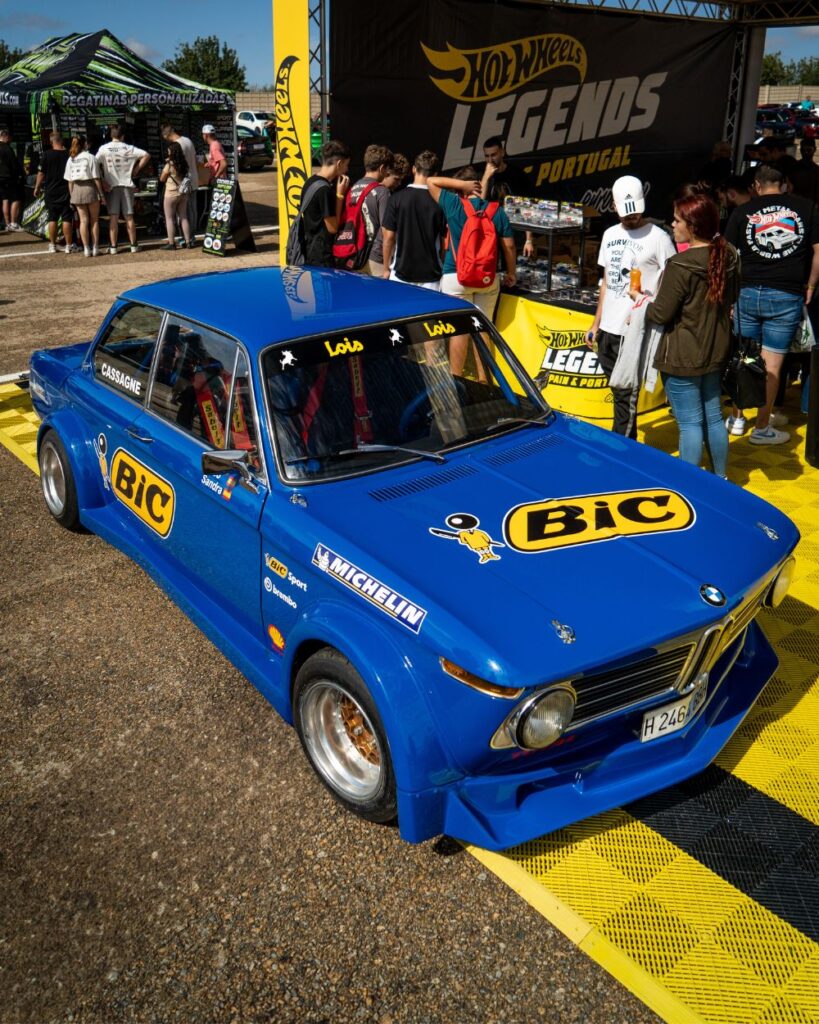 Blue BMW 2002 Tii wide body race car with Bic racing livery